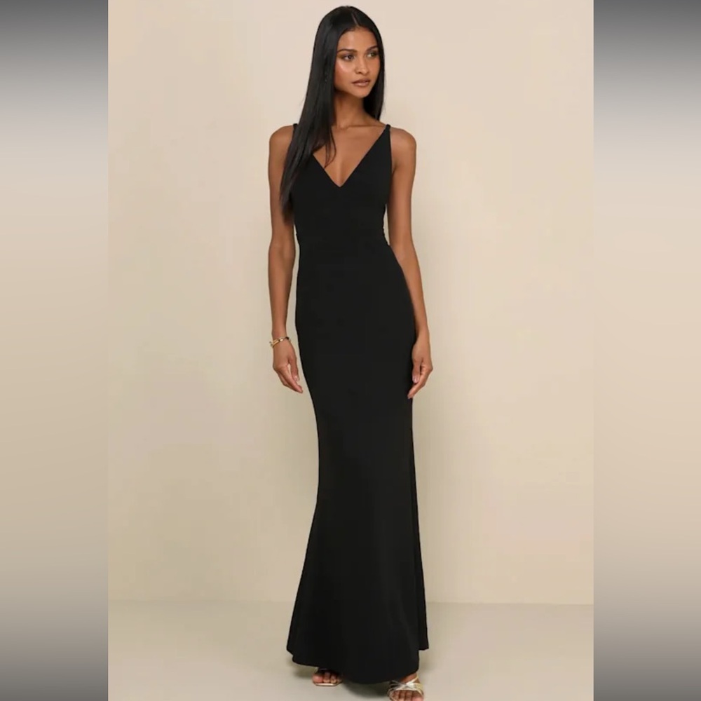 Melora Black Sleeveless Dress